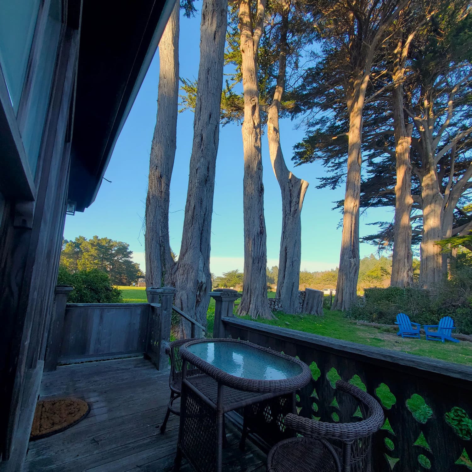 The Meadow View outside sitting area