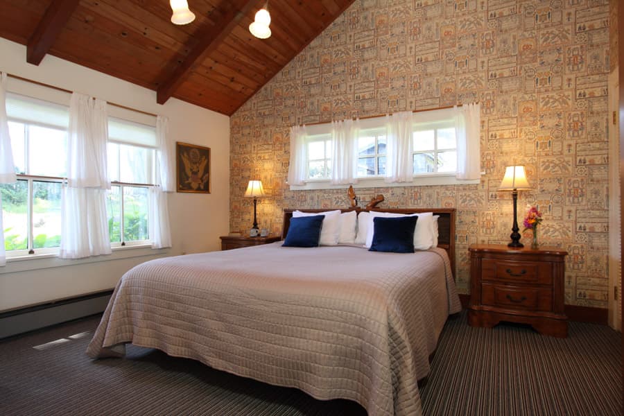 Cypress Cottage North room
