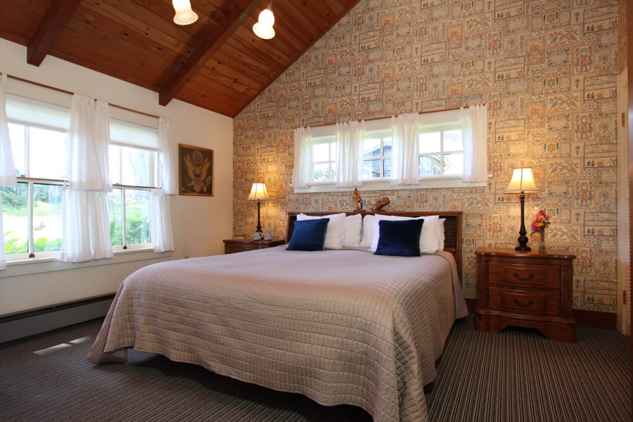Cypress Cottage North room