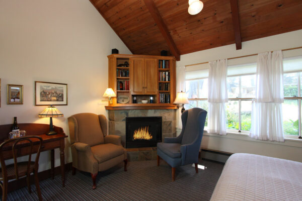 Cottage North Guest Room | Joshua Grindle Inn | Mendocino Bed And Breakfast